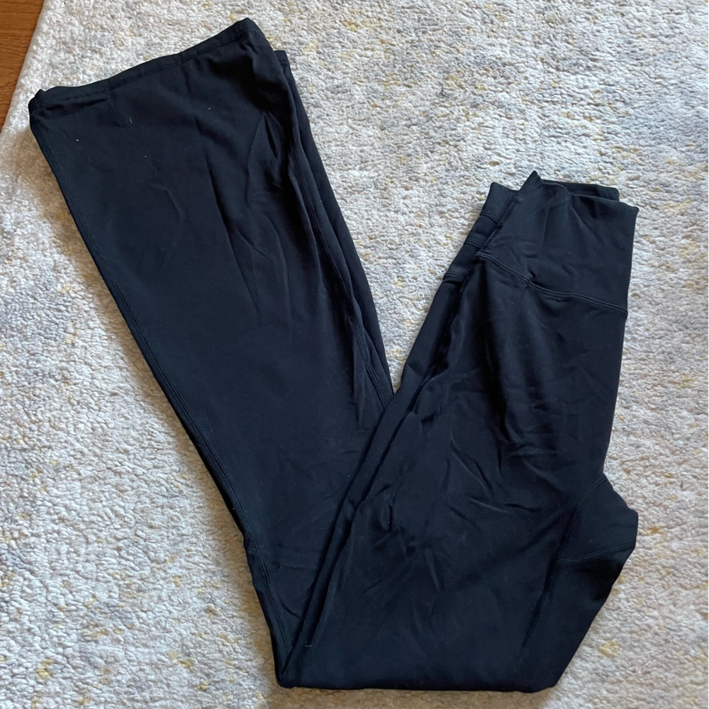 BuffBunny Foxy Flare Leggings